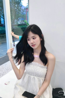 杨半伴